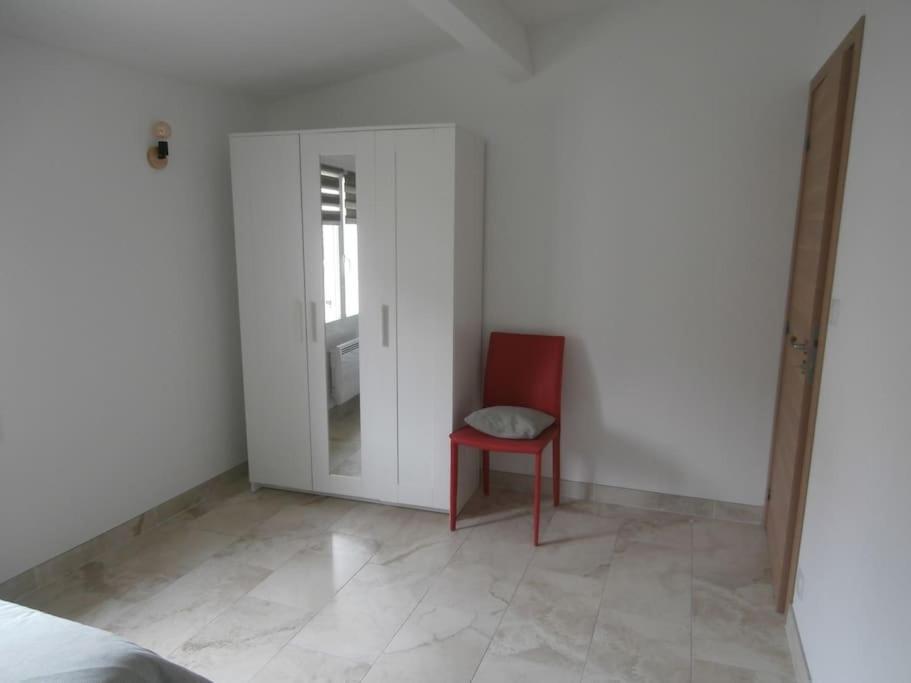 Gite A Caromb Extérieur photo